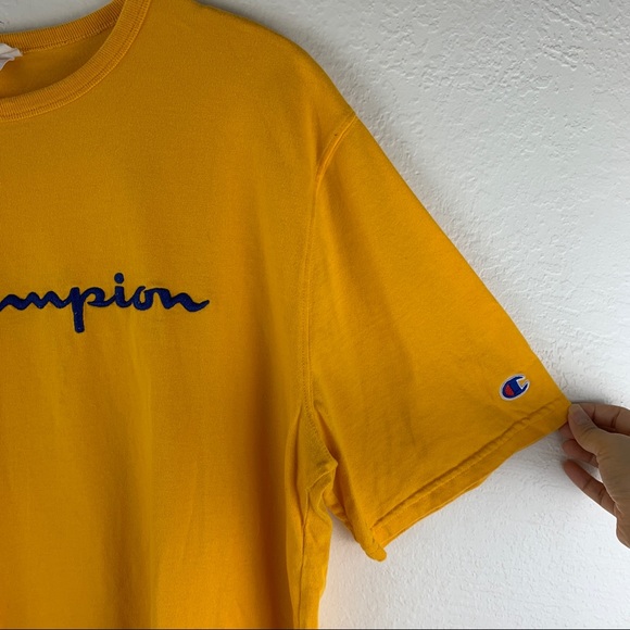 Champion Vintage Embroidered Logo Golden Spell Out Tee XXL - Picture 2 of 9